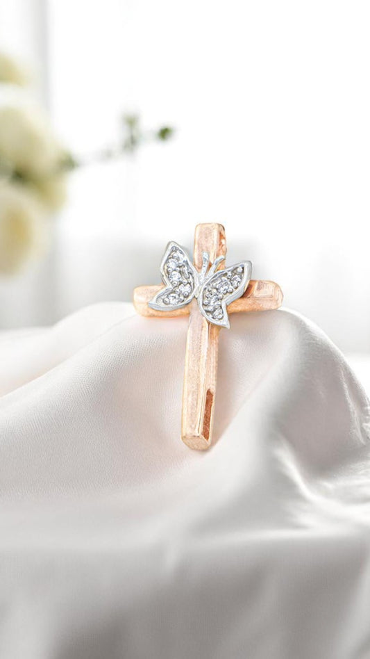 DIJE CRUZ CON MARIPOSA